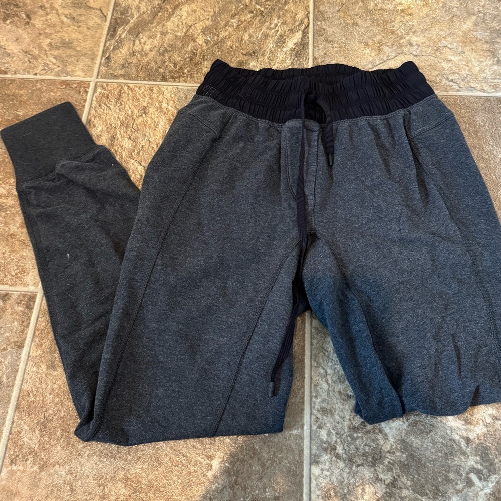 LuluLemon Women’s Joggers Sweatpants